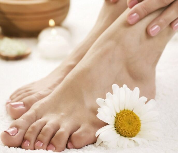 to get rid of fungus on the feet